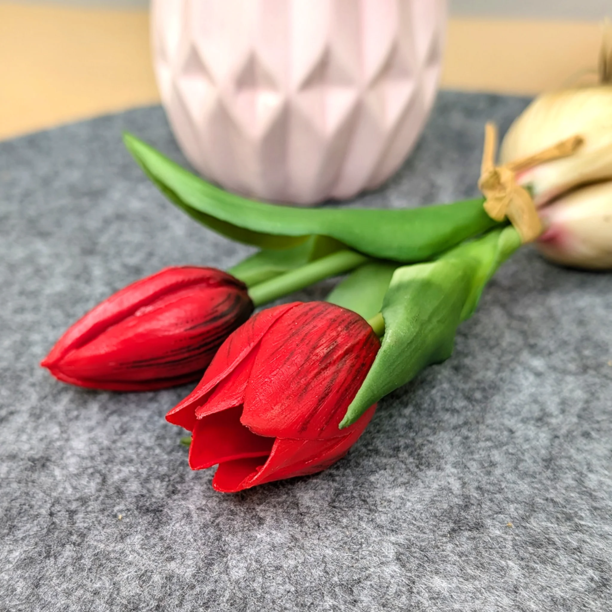 Seidenblumen Tulpen mit Zwiebeln | Hochwertige Kunstblumen in 2 Farben | 18 cm – Bild 5