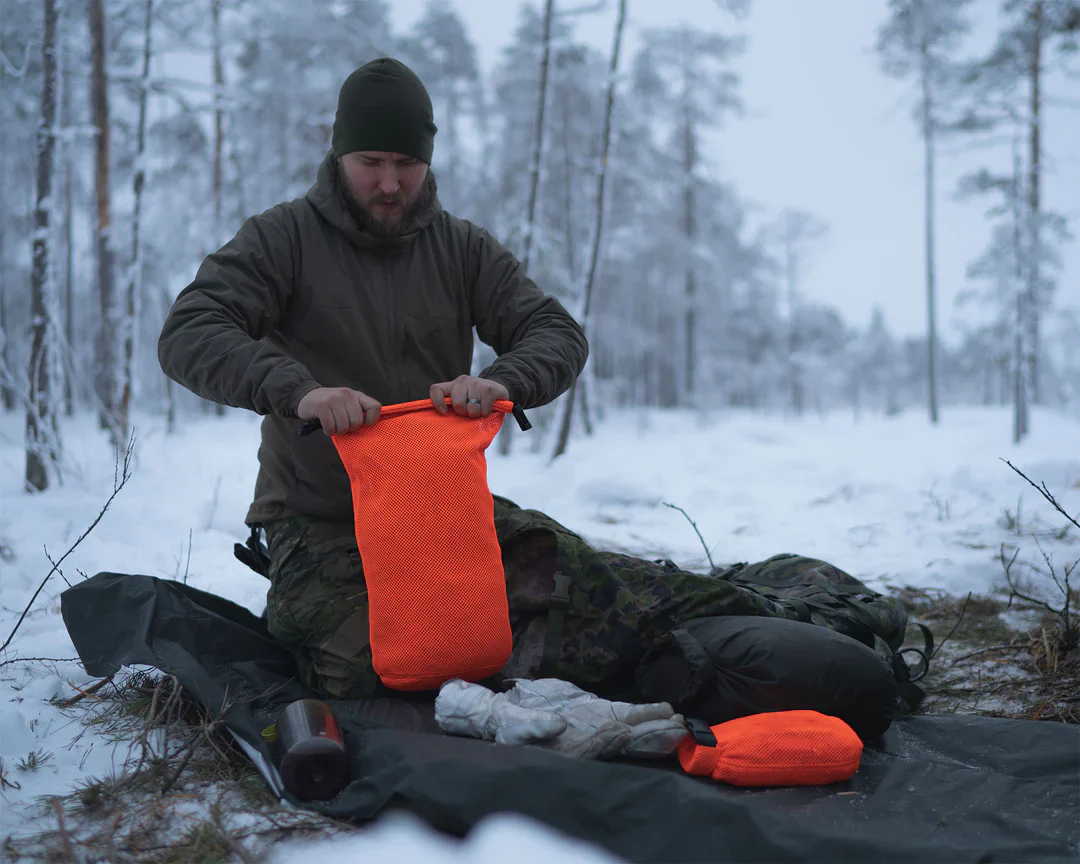 Savotta Rolltop Stuffsack Mesh 20L – Bild 4