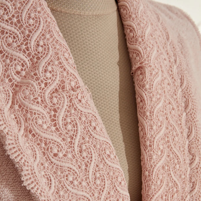 Karaca Home Foster 9-teiliges Familien-Badset mit Spitze Pudra-Grau – Bild 3