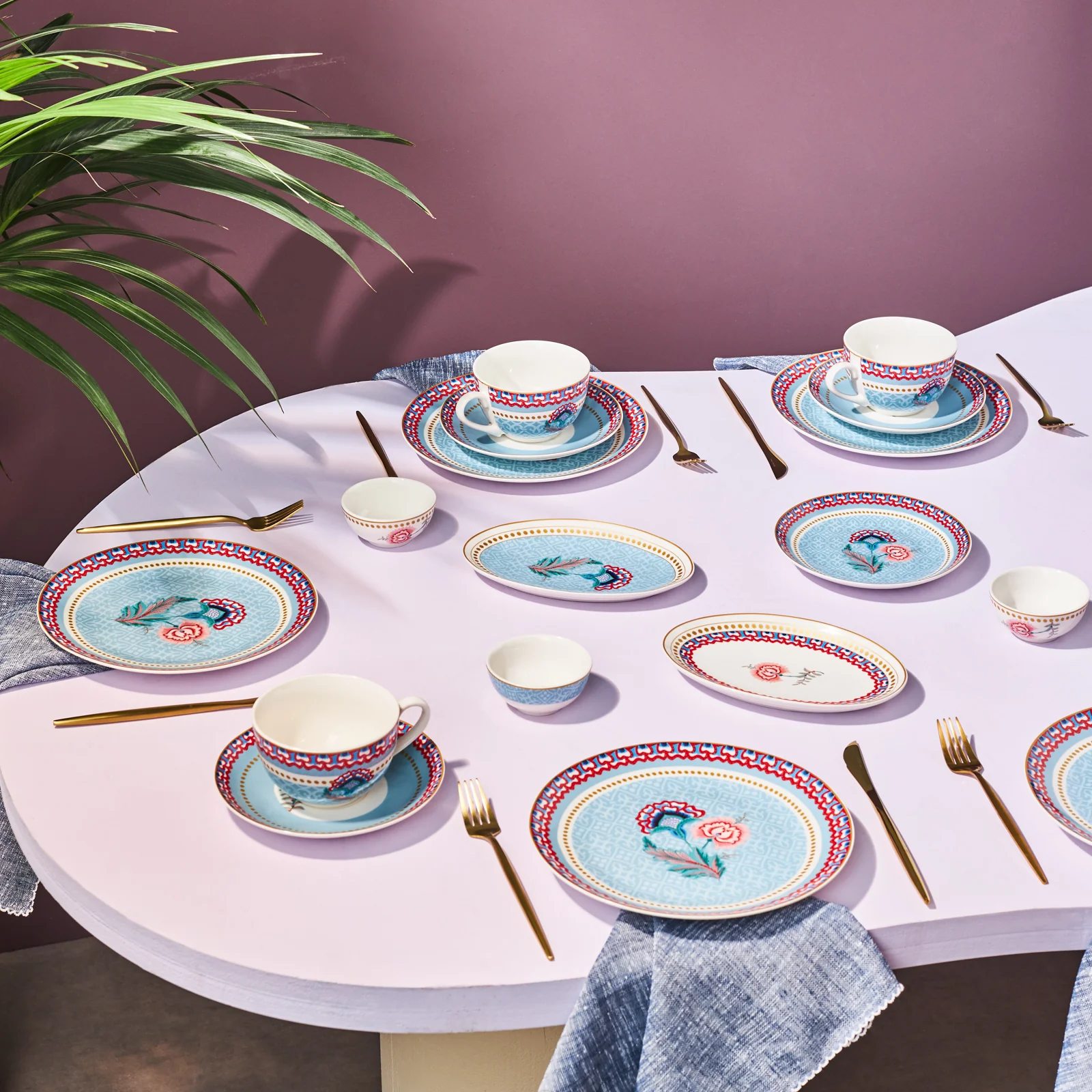 Karaca Forever Bone Spello 26-Teiliges 6-Personen Frühstücksset Blau