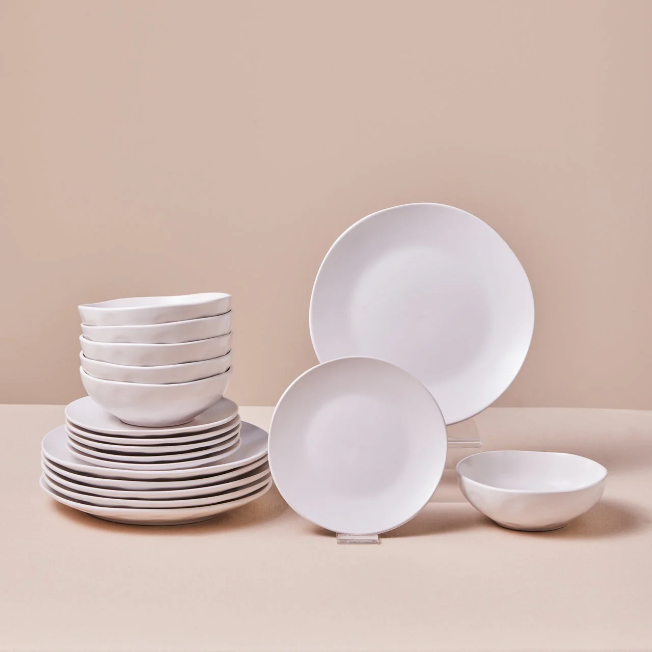 Karaca Scarlet 18-teiliges Tafelservice für 6 Personen