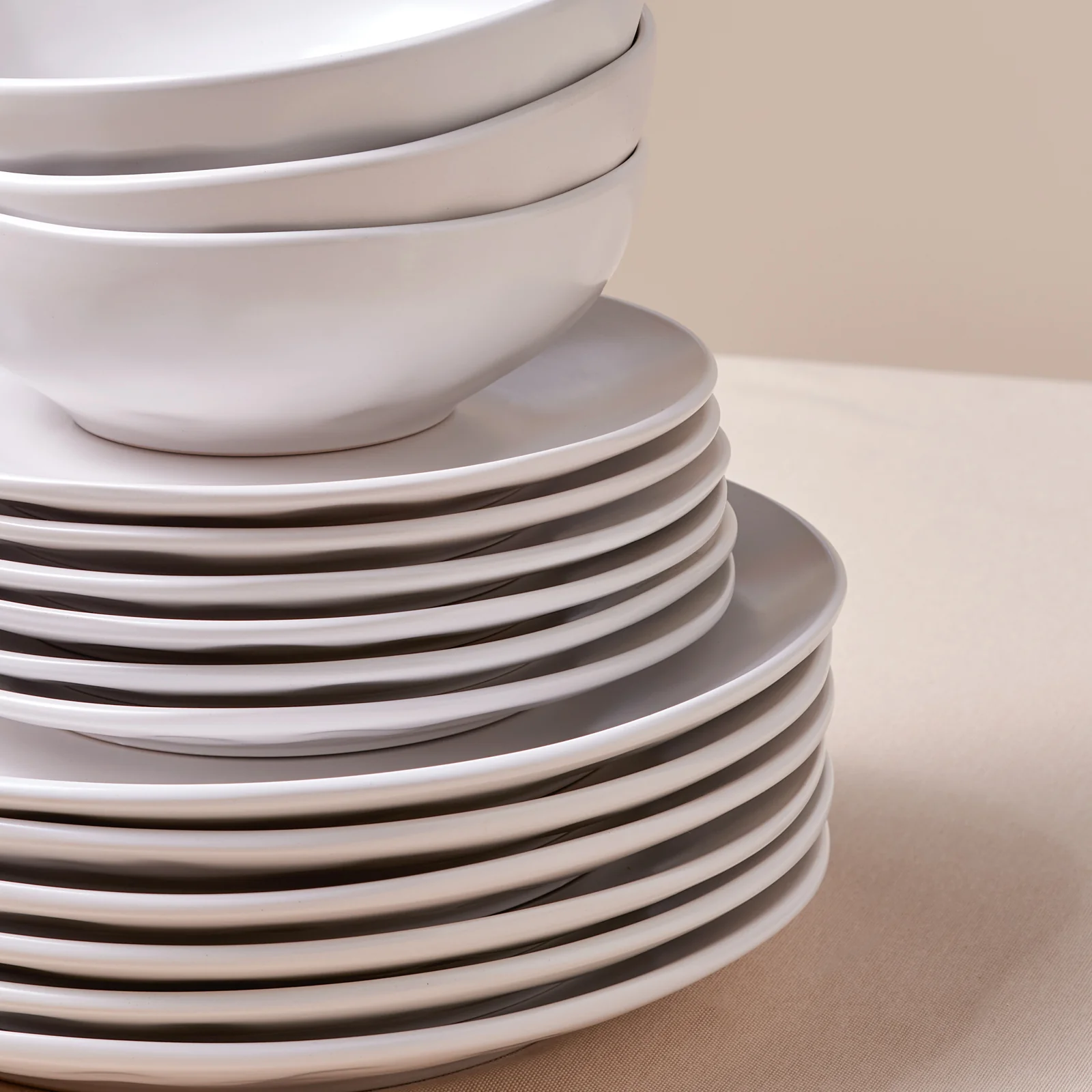 Karaca Scarlet 18-teiliges Tafelservice für 6 Personen – Bild 4