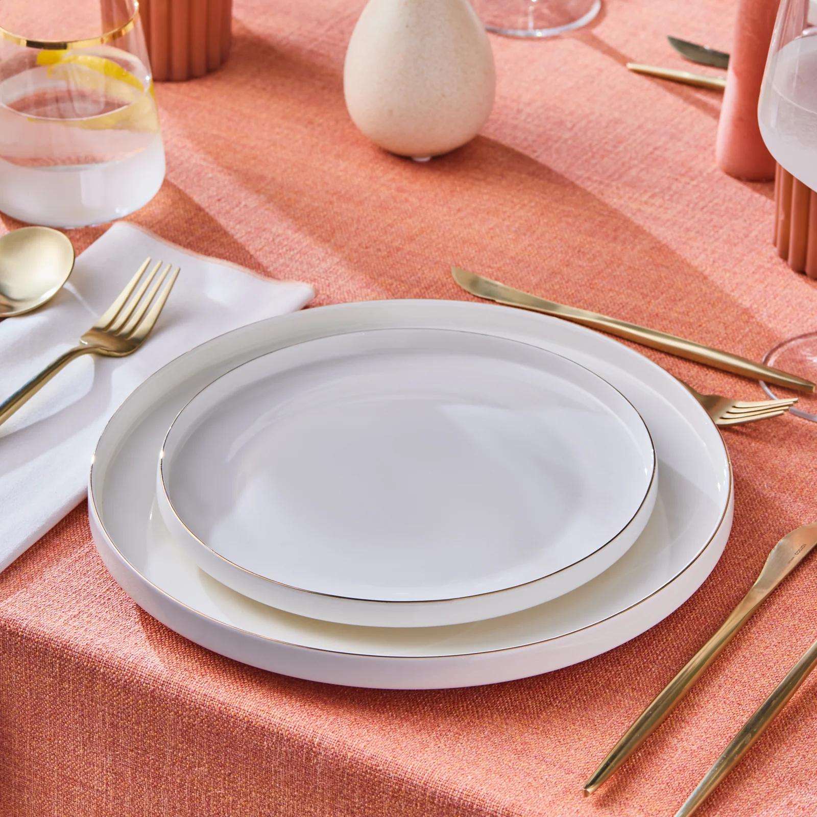 Karaca Streamline New Saturn Gold 24-teiliges Tafelservice, 6 Personen – Bild 9