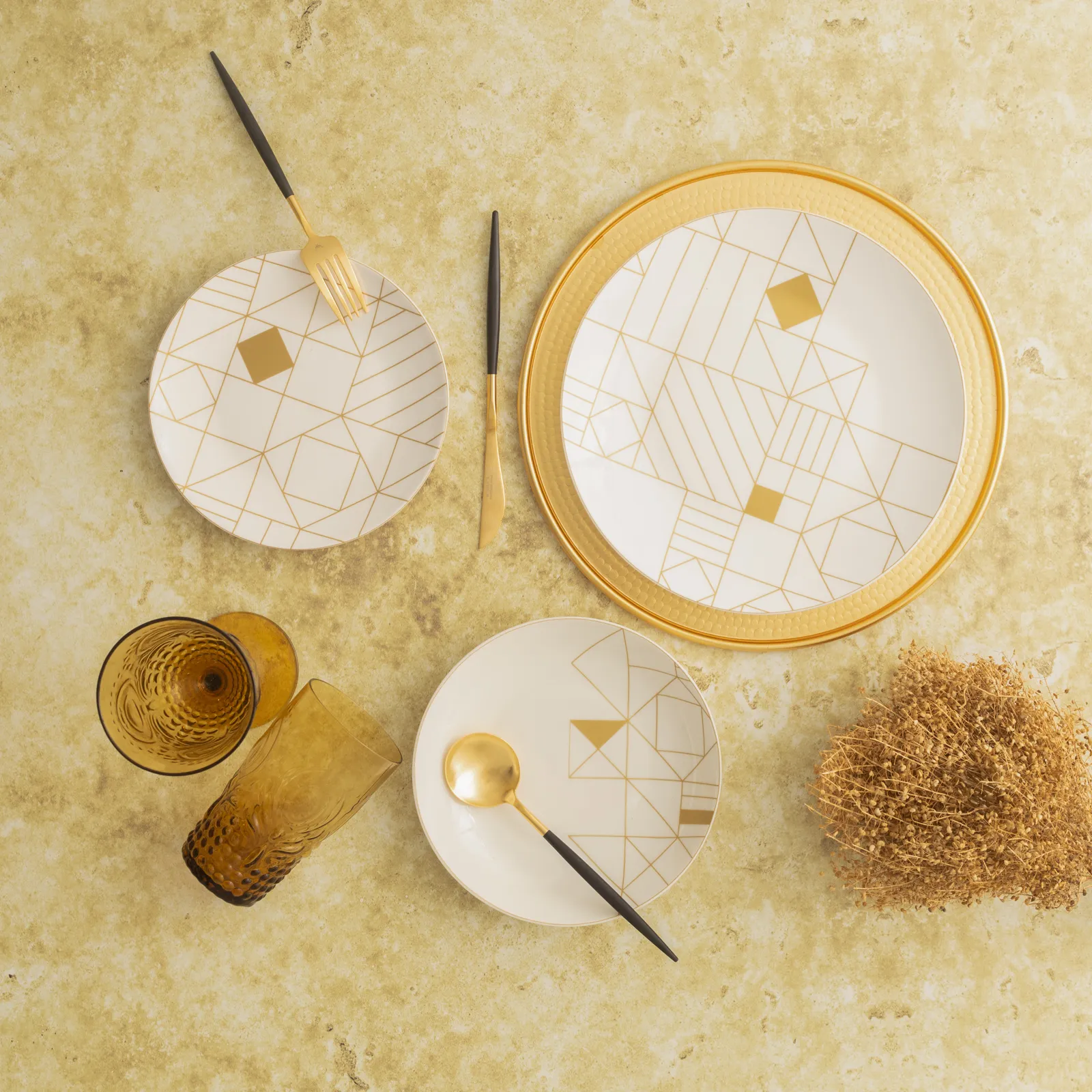 Karaca Jupiter 24-teiliges Porzellan-Geschirrset für 6 Personen – Bild 2