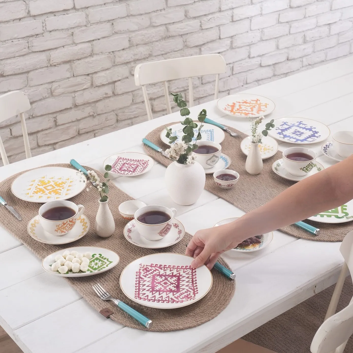 Karaca Anatolian Frühstücksset und Servierschalen, 26 Teilig – Bild 6