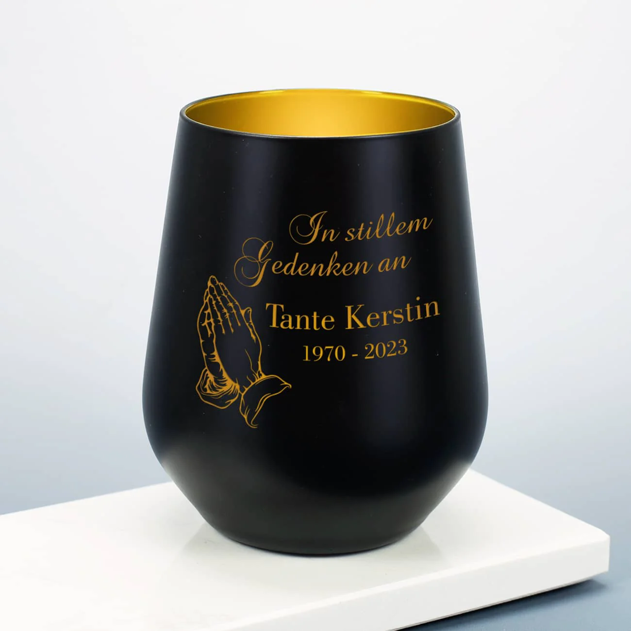 Trauerwindlicht - In stillem Gedenken an - mit betenden Händen und Name – Bild 9
