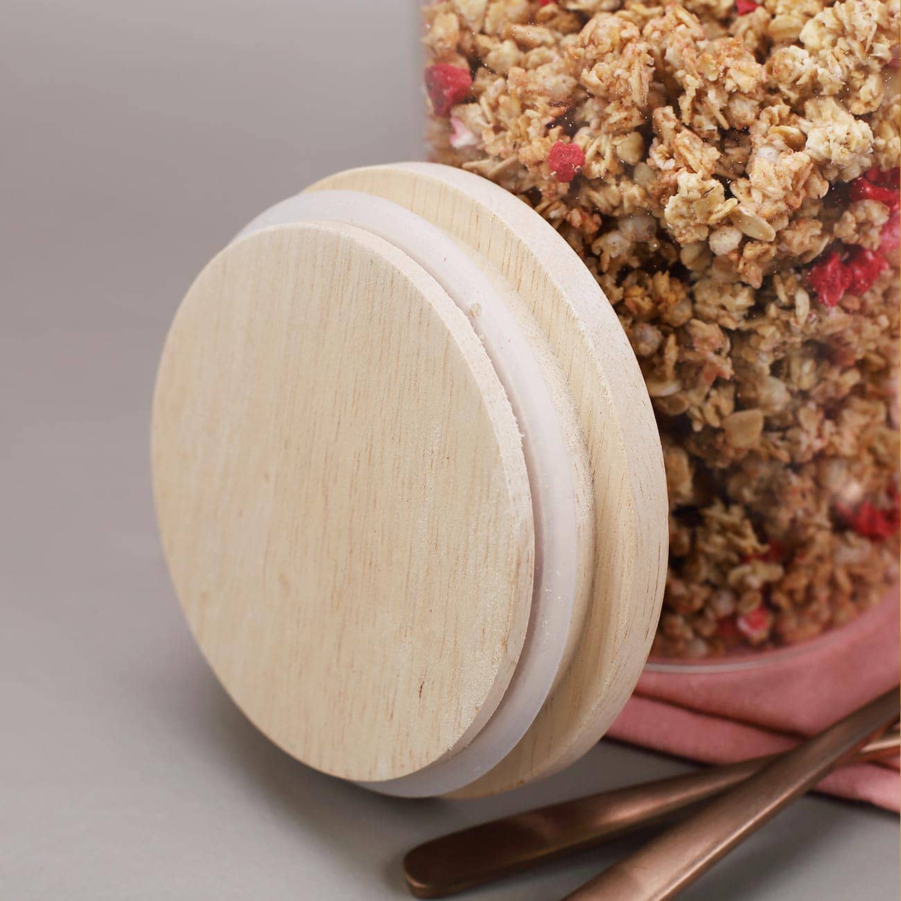 Vorratsdose aus Glas in zwei Größen mit graviertem Holzdeckel – Bild 7