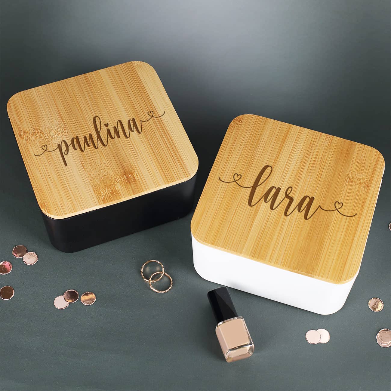 Spiegeldose mit gravierten Bambusdeckel und Name