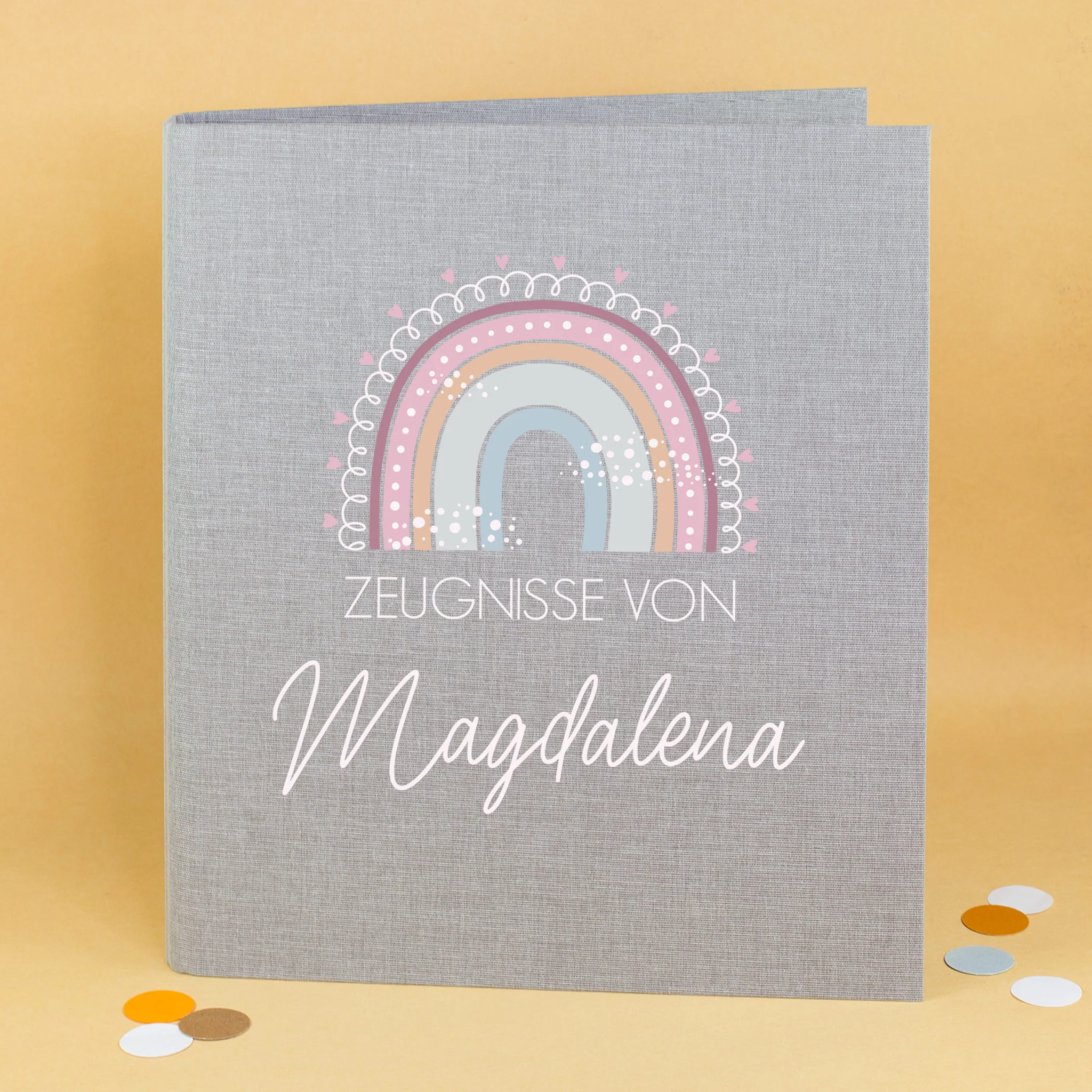 Personalisierte Zeugnismappe aus Leinen mit Name und Regenbogenmotiv | Farbauswahl – Bild 3